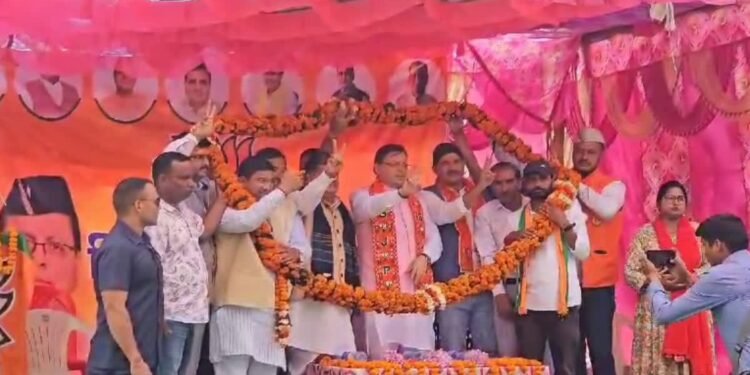 सीएम ने भाजपा प्रत्याशी राजेंद्र सिंह भंडारी के पक्ष में वोट देने का किया आग्रह