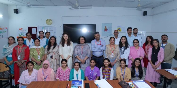 एसजीआरआरयू का स्टरलाइट एड इंडिया फाउंडेशन के साथ एमओयू