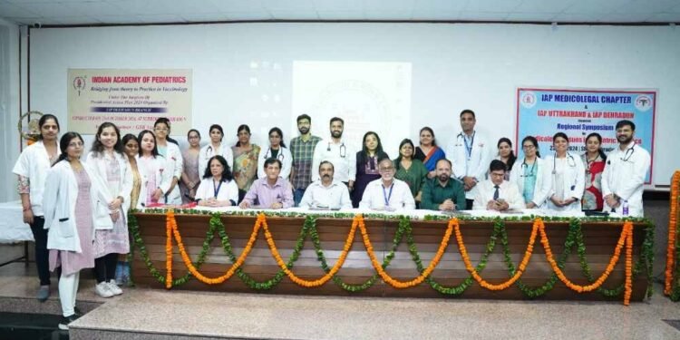 श्री महंत इन्दिरेश अस्पताल में वैक्सीनोलाॅजी पर कार्यशाला आयोजित