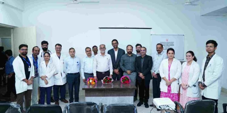 श्री महंत इन्दिरेश अस्पताल में लिवर फेलियर उपचार पर हुआ मंथन, विशेषज्ञों ने माॅर्डन लिवर उपचार से जुड़ी महत्वपूर्ण उपचार विधाओं पर सांझा की जानकारियां