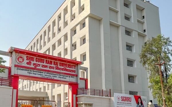 श्री गुरु राम राय समूह ने लागू की मासिक धर्म सवैतनिक अवकाश नीति, एसजीआरआर ग्रुप बना उत्तराखण्ड का पहला ग्रुप जिसमें महिला कर्मियों को मिलेगा मासिक धर्म अवकाश