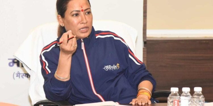 आंगनबाड़ी और सहायिकाओं को पेंशन देने की तैयारी, विभागीय मंत्री रेखा आर्या ने अधिकारियों को प्रस्ताव तैयार करने के दिए निर्देश