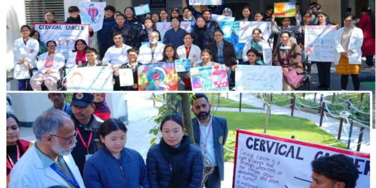 श्री महंत इन्दिरेश अस्पताल में सर्वाइकल कैंसर पर चला जागरूकता अभियान, पोस्टर प्रतियोगिता में कनिष्क स्लोगन में ऋतिका नेगी अव्वल