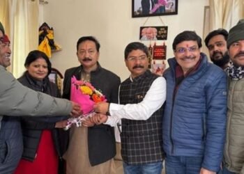 आरकेडिया में बड़ी संख्या में लोग कांग्रेस में शामिल, प्रदेश अध्यक्ष करन माहरा एवं मेयर प्रत्याशी विरेंद्र पोखरियाल रहे मौजूद