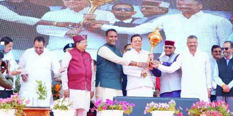 तीन साल के जश्न से निकलीं रोजगार की तीन गारंटी; स्थानीय ठेकेदारों, उपनल-संविदाकर्मियों और छात्रों के लिए अच्छी खबर