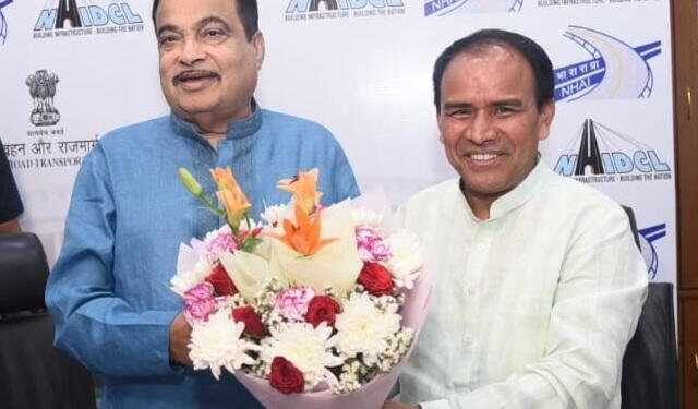 श्रीनगर में एलिवेटेड रोड़ निर्माण को केन्द्रीय मंत्री की हरी झंडी, धन सिंह रावत की एक और पहल लाई रंग