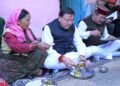 लोकपर्व इगास पर रुद्रप्रयाग के आपदा प्रभावित परिवारों के बीच पहुँचे सीएम धामी, मुख्यमंत्री ने किया आपदा प्रभावित क्षेत्र भौंर का स्थलीय निरीक्षण
